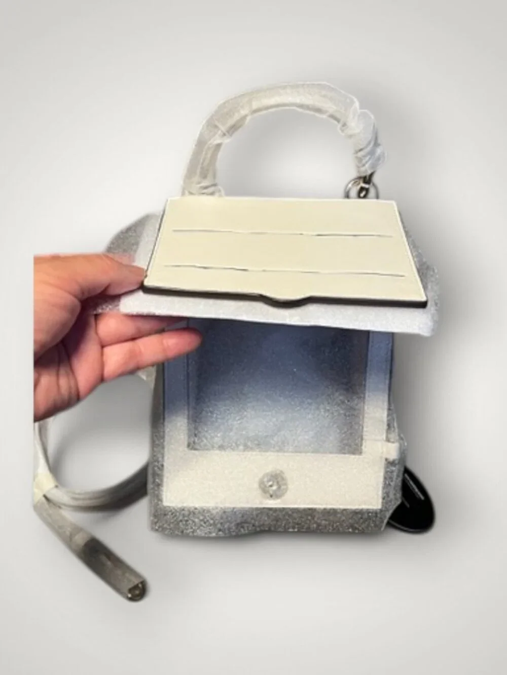 Peanuts X KSNY Snoopy 3D Dog House Crossbody MSRP $449 (FL1149)